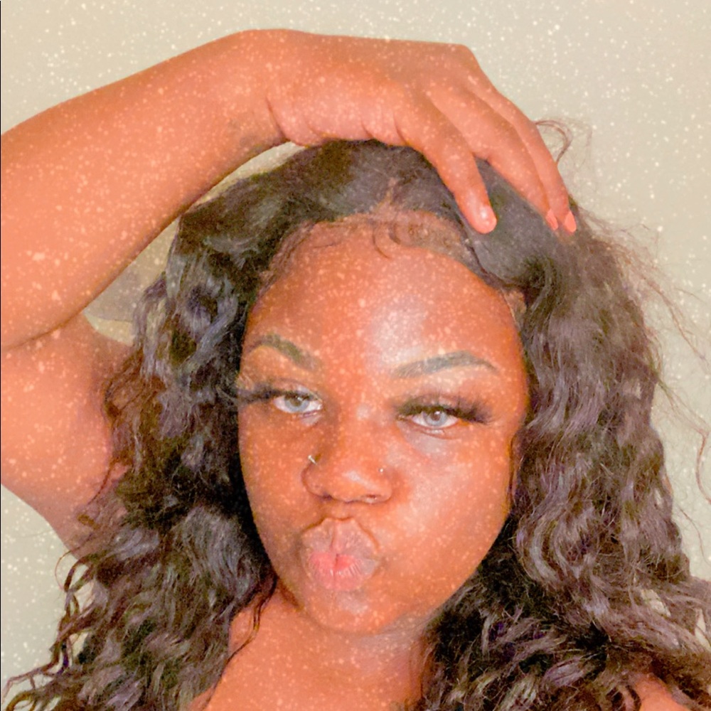 Meet your Posher, Ajia